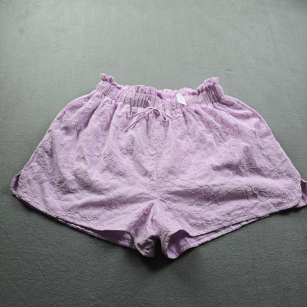 MABLE Lavender Floral Embroidered Paperbag Waist Shorts Purple Large MST7805A